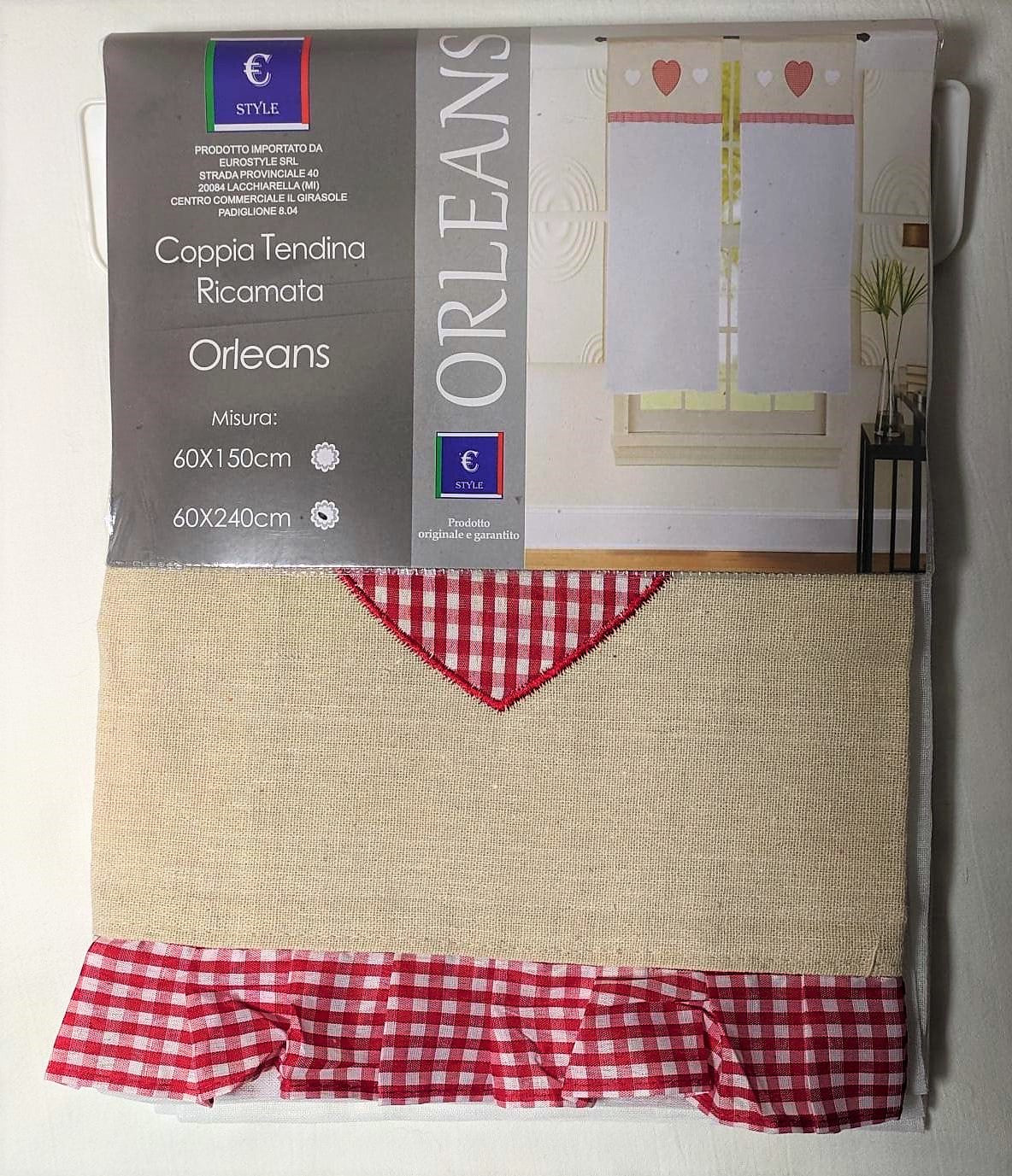 Coppia di Tende con Inserto e Ricamo con Cuore